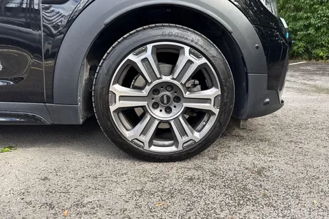 ML71PTX Mini Countryman 2.0 Cooper S Exclusive Auto ALL4 Euro 6 (s/s) 5dr Thumbnail #7