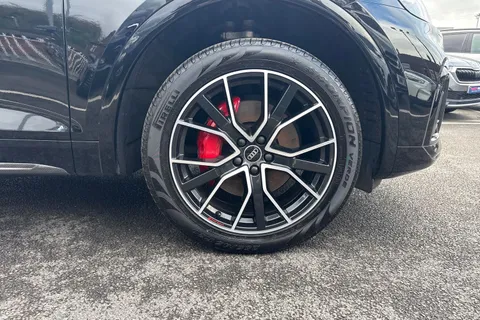 VN21JYR Audi Q5 2.0 TFSIe 50 Edition 1 S Tronic quattro Euro 6 (s/s) 5dr 17.9kWh Thumbnail #7