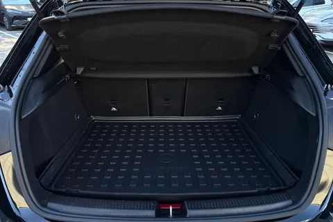 LB71WTN Mercedes-Benz A Class 1.3 A250e 15.6kWh AMG Line Edition (Premium Plus) 8G-DCT Euro 6 (s/s) 5dr Thumbnail #10