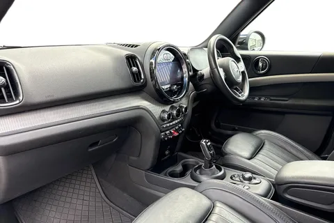 ML71PTX Mini Countryman 2.0 Cooper S Exclusive Auto ALL4 Euro 6 (s/s) 5dr Thumbnail #9