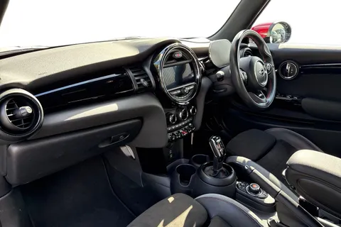 BD70CUW Mini Convertible 2.0 John Cooper Works Steptronic Euro 6 (s/s) 2dr Thumbnail #9