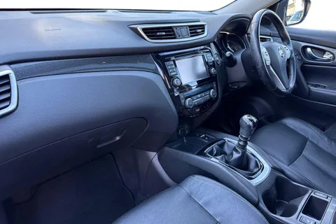 KT66OWF Nissan X-Trail 1.6 dCi Tekna Euro 6 (s/s) 5dr Thumbnail #9