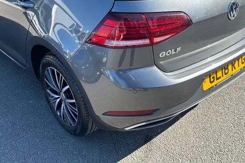 GL18RYG Volkswagen Golf 1.0 TSI 110 SE [Nav] 5dr | App Connect | Navigation Thumbnail #7