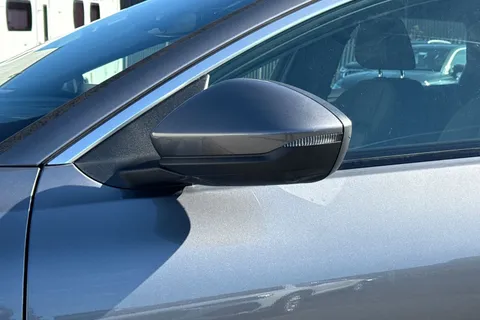 Audi A6 E-Tron Avant 100kWh Performance Sport Auto 5dr Thumbnail #26