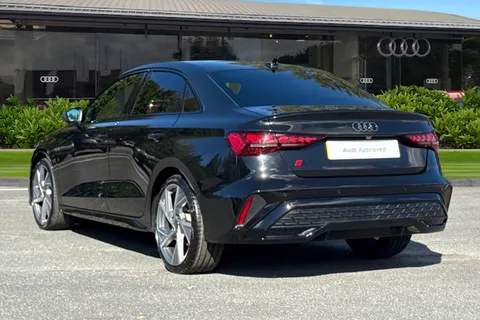 KR74ACZ Audi A3 Black Edition 35 TFSI 150 PS S tronic Thumbnail #3