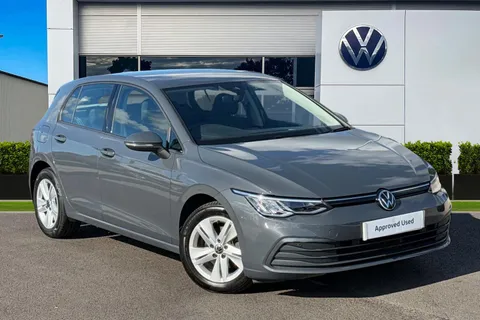 SK71WKT Volkswagen Golf 1.5 TSI Life 5dr **1 YEAR WARRANTY** Thumbnail #2