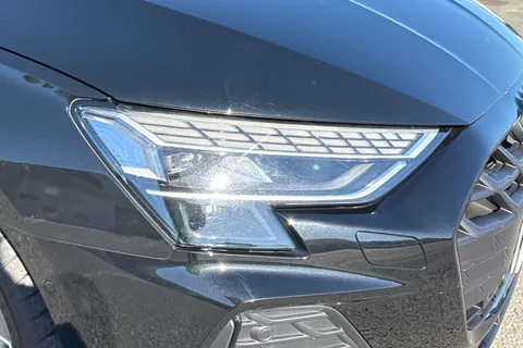 KN74ZDO Audi A3 Black Edition 35 TFSI 150 PS S tronic Thumbnail #9