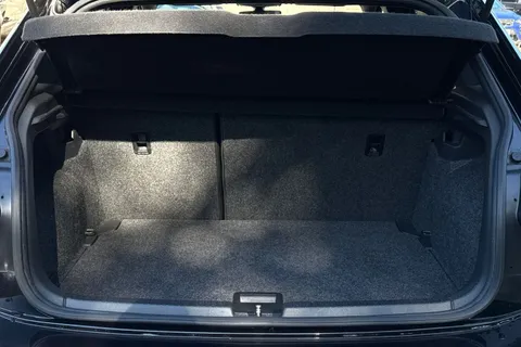 KJ19FWG Volkswagen Polo 1.0 TSI R-Line Euro 6 (s/s) 5dr Thumbnail #10