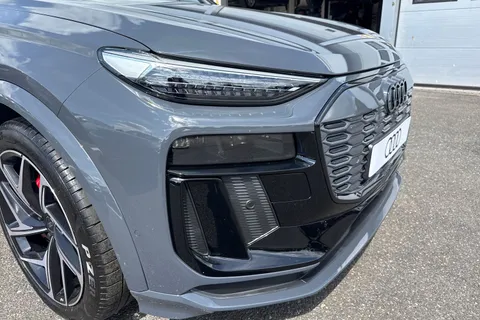 Audi Q6 E-Tron 100kWh Edition 1 Auto quattro 5dr Thumbnail #9
