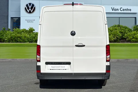 DG75CFZ Volkswagen Crafter CR30 Commerce MWB 140 PS FWD  - Bus Pack / Rear Camera Thumbnail #5