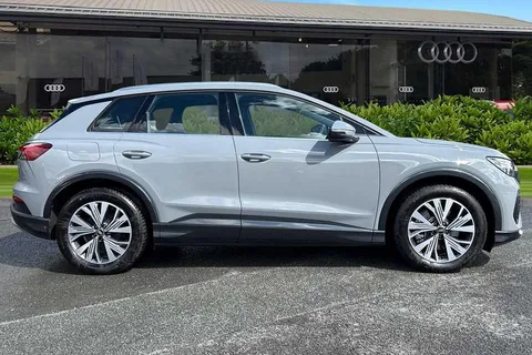 LR74WFH Audi Q4 e-tron 210kW 45 82kWh Sport 5dr Auto [Leather] Thumbnail #5