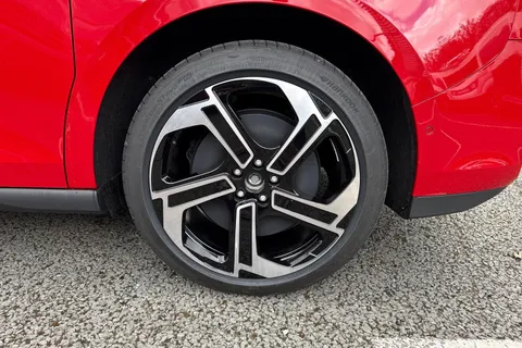 CX75BUZ Volkswagen ID. Buzz Pro 86kWh GTX MPV 5dr Electric Auto 4Motion (LWB, 7Seat) (340 ps) Thumbnail #22