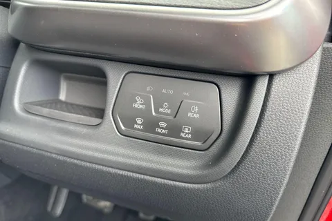 CX75BUZ Volkswagen ID. Buzz Pro 86kWh GTX MPV 5dr Electric Auto 4Motion (LWB, 7Seat) (340 ps) Thumbnail #32