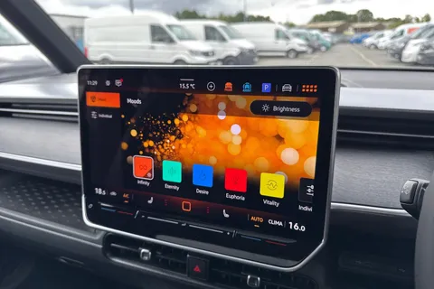 CX75BUZ Volkswagen ID. Buzz Pro 86kWh GTX MPV 5dr Electric Auto 4Motion (LWB, 7Seat) (340 ps) Thumbnail #51