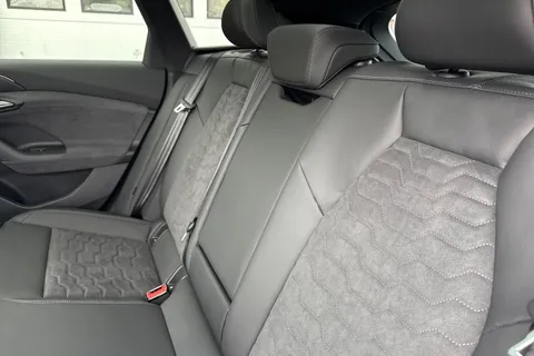  Audi A6 E-Tron Avant 83kWh Edition 1 Auto 5dr Thumbnail #19