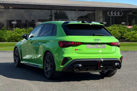  Audi RS 3 2.5 TFSI Carbon Black Sportback S Tronic quattro Euro 6 (s/s) 5dr Thumbnail #2