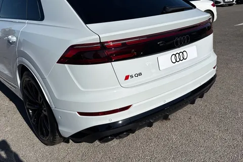  Audi SQ8 4.0 TFSI V8 Black Edition Tiptronic quattro Euro 6 (s/s) 5dr Thumbnail #8