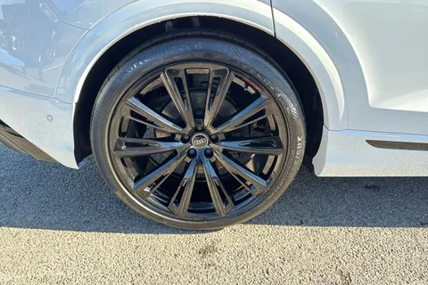  Audi SQ8 4.0 TFSI V8 Black Edition Tiptronic quattro Euro 6 (s/s) 5dr Thumbnail #13