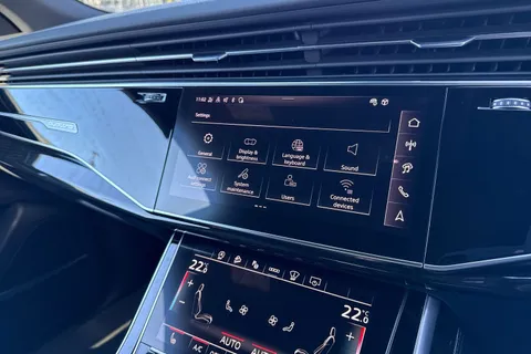  Audi SQ8 4.0 TFSI V8 Black Edition Tiptronic quattro Euro 6 (s/s) 5dr Thumbnail #52