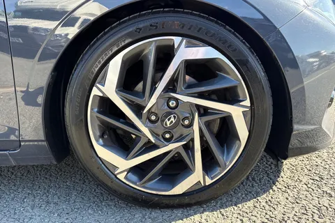 EK22ZNZ Hyundai I20 1.0 T-GDi MHEV Premium DCT Euro 6 (s/s) 5dr Thumbnail #10