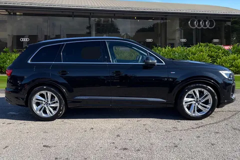  Audi Q7 3.0 TDI V6 S line Tiptronic quattro Euro 6 (s/s) 5dr Thumbnail #4