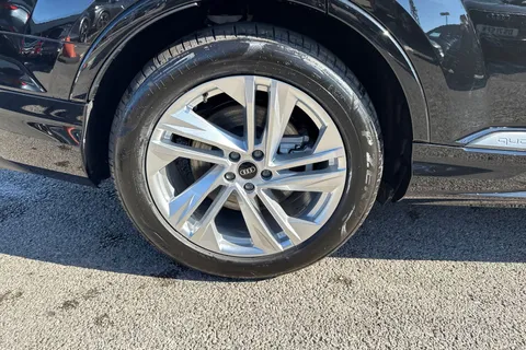  Audi Q7 3.0 TDI V6 S line Tiptronic quattro Euro 6 (s/s) 5dr Thumbnail #13