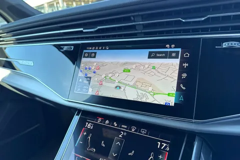  Audi Q7 3.0 TDI V6 S line Tiptronic quattro Euro 6 (s/s) 5dr Thumbnail #17