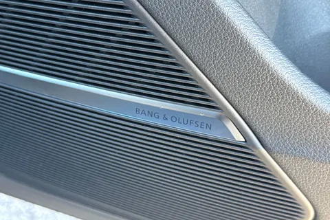  Audi Q7 3.0 TDI V6 S line Tiptronic quattro Euro 6 (s/s) 5dr Thumbnail #25