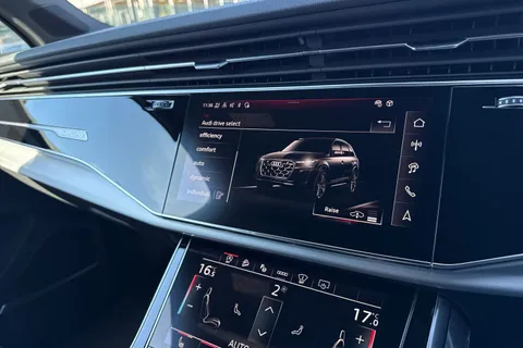  Audi Q7 3.0 TDI V6 S line Tiptronic quattro Euro 6 (s/s) 5dr Thumbnail #46