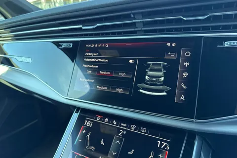  Audi Q7 3.0 TDI V6 S line Tiptronic quattro Euro 6 (s/s) 5dr Thumbnail #47