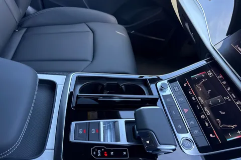  Audi Q7 3.0 TDI V6 S line Tiptronic quattro Euro 6 (s/s) 5dr Thumbnail #55