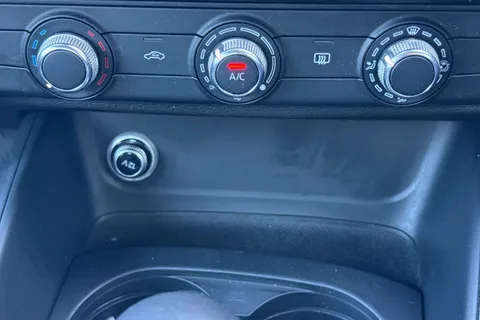 22 of 50 for AUDI A3 2.0 TDI SE Technik 3dr S Tronic