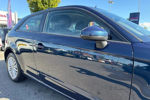 27 of 50 for AUDI A3 2.0 TDI SE Technik 3dr S Tronic