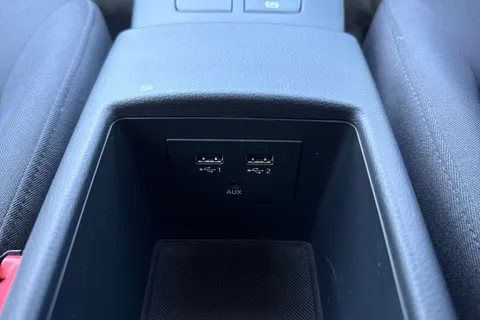 33 of 50 for AUDI A3 2.0 TDI SE Technik 3dr S Tronic