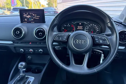 44 of 50 for AUDI A3 2.0 TDI SE Technik 3dr S Tronic