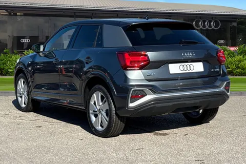  Audi Q2 1.5 TFSI CoD 35 S line S Tronic Euro 6 (s/s) 5dr Thumbnail #3