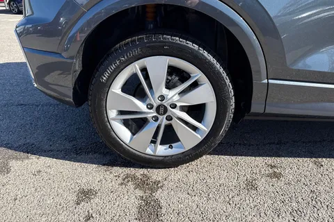  Audi Q2 1.5 TFSI CoD 35 S line S Tronic Euro 6 (s/s) 5dr Thumbnail #11