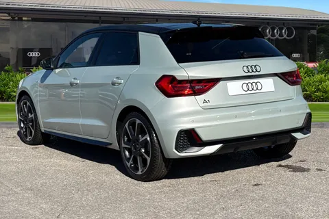 Audi A1 1.0 TFSI 30 Black Edition Sportback S Tronic Euro 6 (s/s) 5dr Thumbnail #3