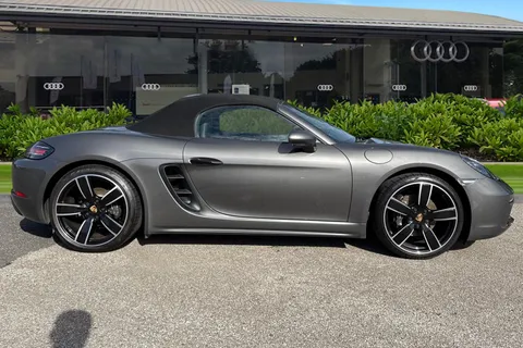 MJ19ZYD Porsche 718 Boxster 2.0T PDK Euro 6 (s/s) 2dr Thumbnail #3