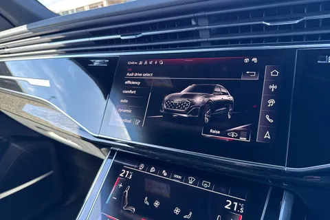 Audi Q8 3.0 TDI V6 50 Black Edition Tiptronic quattro Euro 6 (s/s) 5dr Thumbnail #47