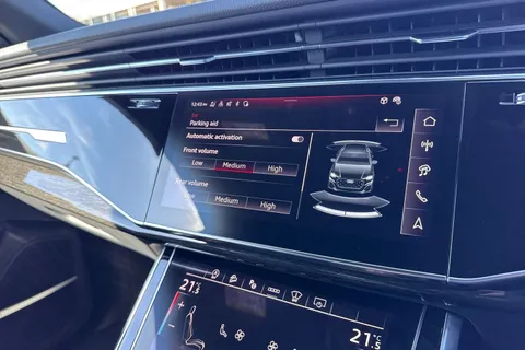  Audi Q8 3.0 TDI V6 50 Black Edition Tiptronic quattro Euro 6 (s/s) 5dr Thumbnail #48