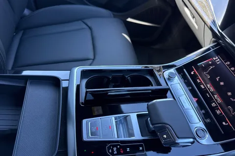  Audi Q8 3.0 TDI V6 50 Black Edition Tiptronic quattro Euro 6 (s/s) 5dr Thumbnail #55