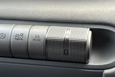 DS25TPO BYD Dolphin Surf 43.2kWh Comfort Auto 5dr Thumbnail #21