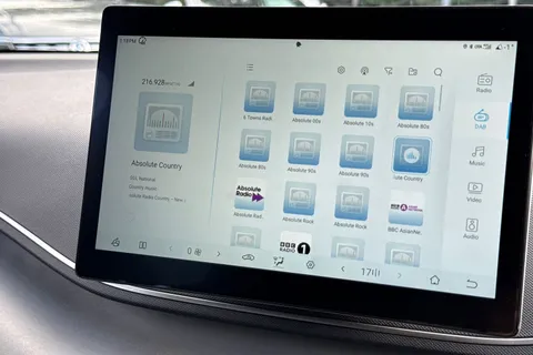 DS25TPO BYD Dolphin Surf 43.2kWh Comfort Auto 5dr Thumbnail #42