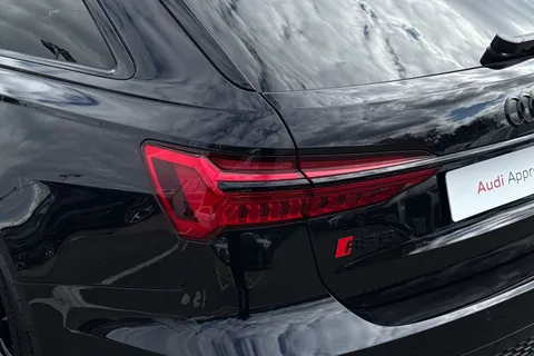 8 of 63 for Audi RS 6 Avant 4.0 TFSI V8 Carbon Black Estate 5dr Petrol Tiptronic quattro Euro 6 (s/s) (600 ps)