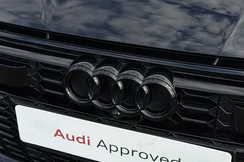 25 of 63 for Audi RS 6 Avant 4.0 TFSI V8 Carbon Black Estate 5dr Petrol Tiptronic quattro Euro 6 (s/s) (600 ps)