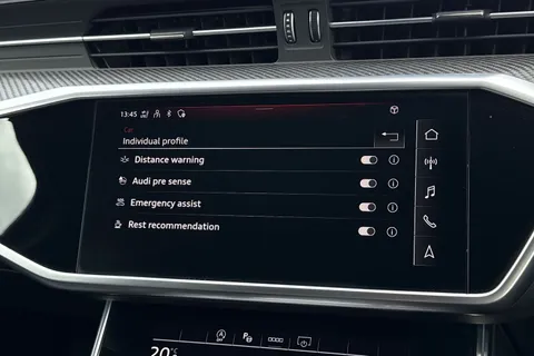 33 of 63 for Audi RS 6 Avant 4.0 TFSI V8 Carbon Black Estate 5dr Petrol Tiptronic quattro Euro 6 (s/s) (600 ps)