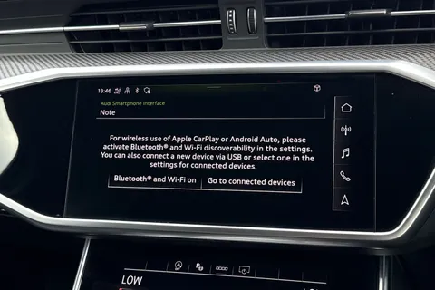 34 of 63 for Audi RS 6 Avant 4.0 TFSI V8 Carbon Black Estate 5dr Petrol Tiptronic quattro Euro 6 (s/s) (600 ps)