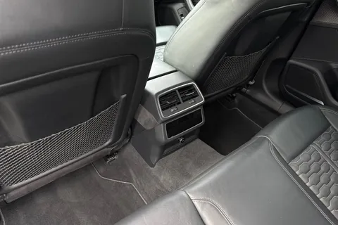 46 of 63 for Audi RS 6 Avant 4.0 TFSI V8 Carbon Black Estate 5dr Petrol Tiptronic quattro Euro 6 (s/s) (600 ps)