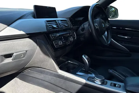 BX20OEE BMW 4 Series 2.0 420d M Sport Auto Euro 6 (s/s) 2dr Thumbnail #9